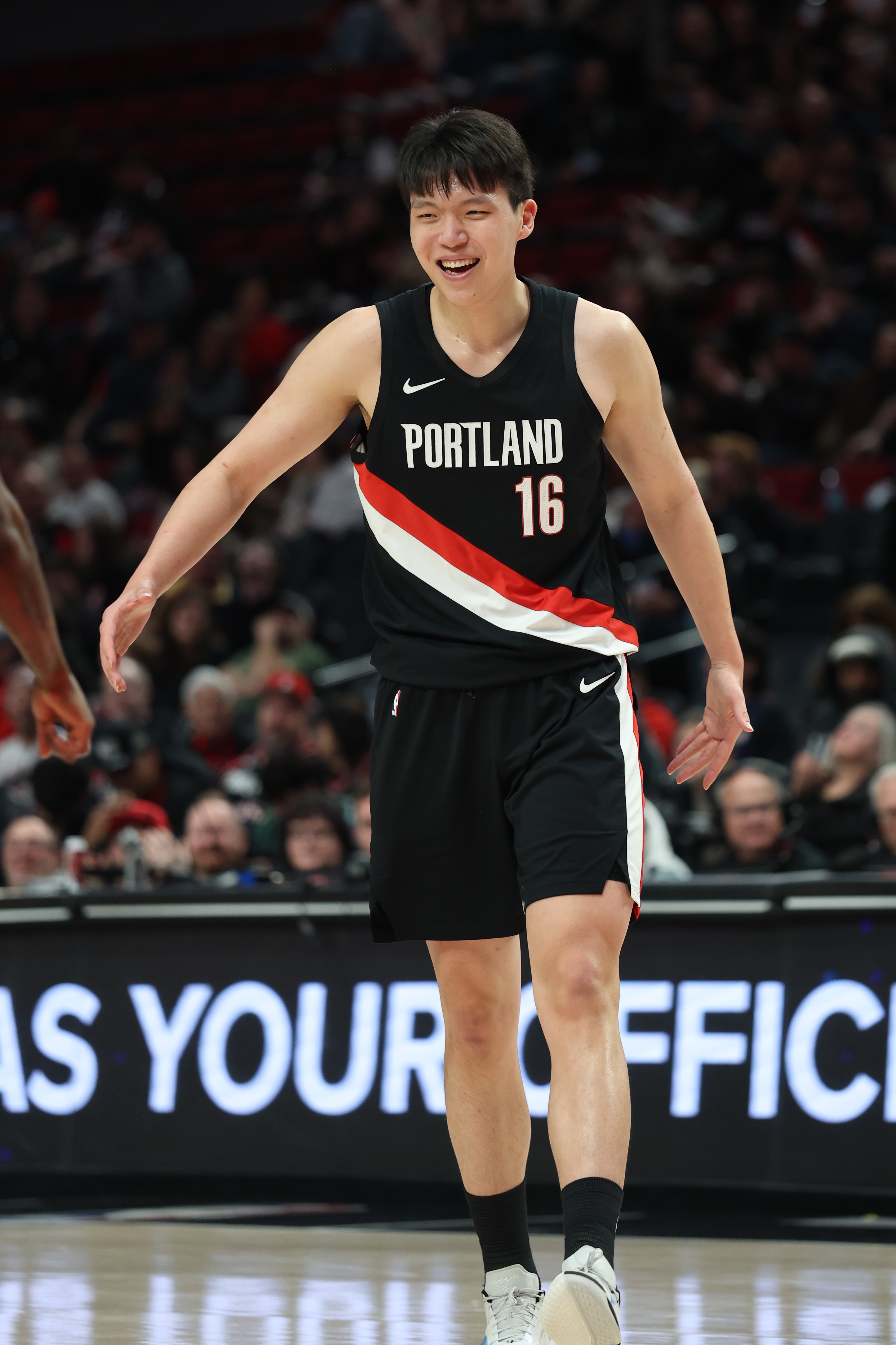 华体会体育官网-拓媒：希望杨瀚森在常规赛最后一场对国王时能打40分钟